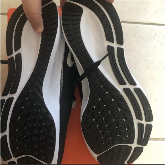 New NIKE Men’s Air Zoom Pegasus 37 Size 7 Black Running Shoes main image 6